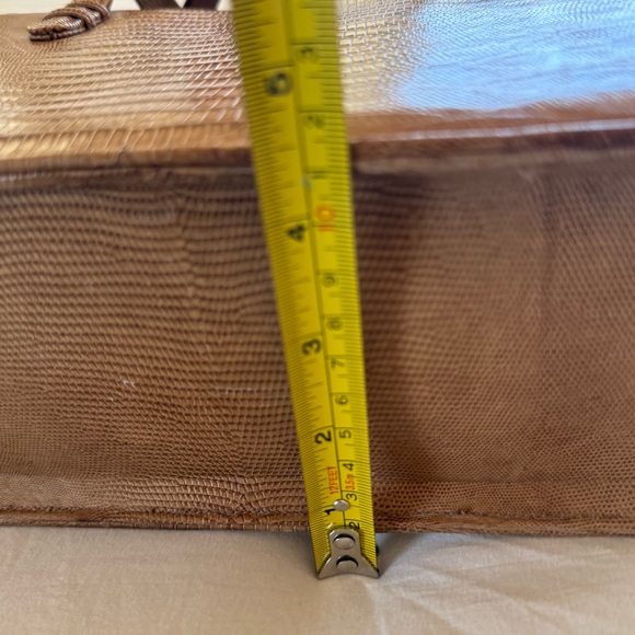 Vintage Snakeskin Handbag - Picture 9 of 9